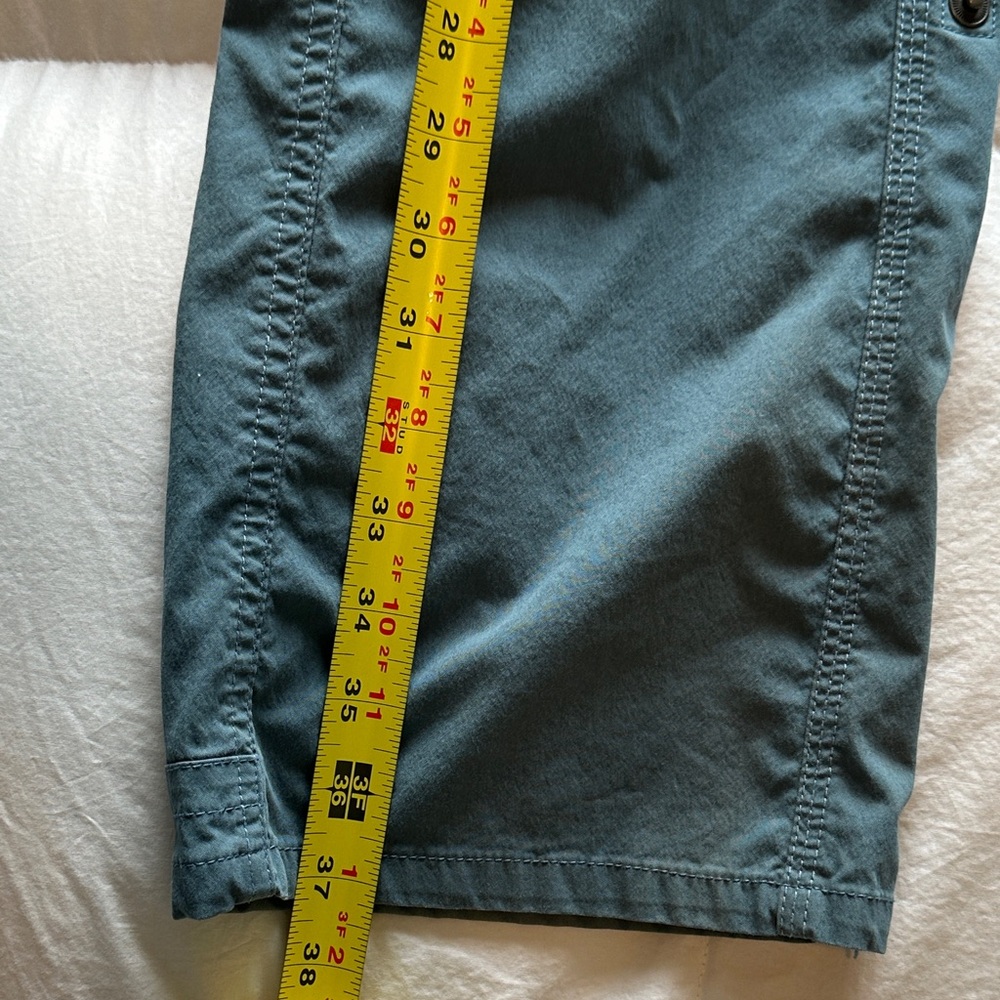 Kuhl Women’s Teal Cargo Pants 8 Short - Picture 10 of 14